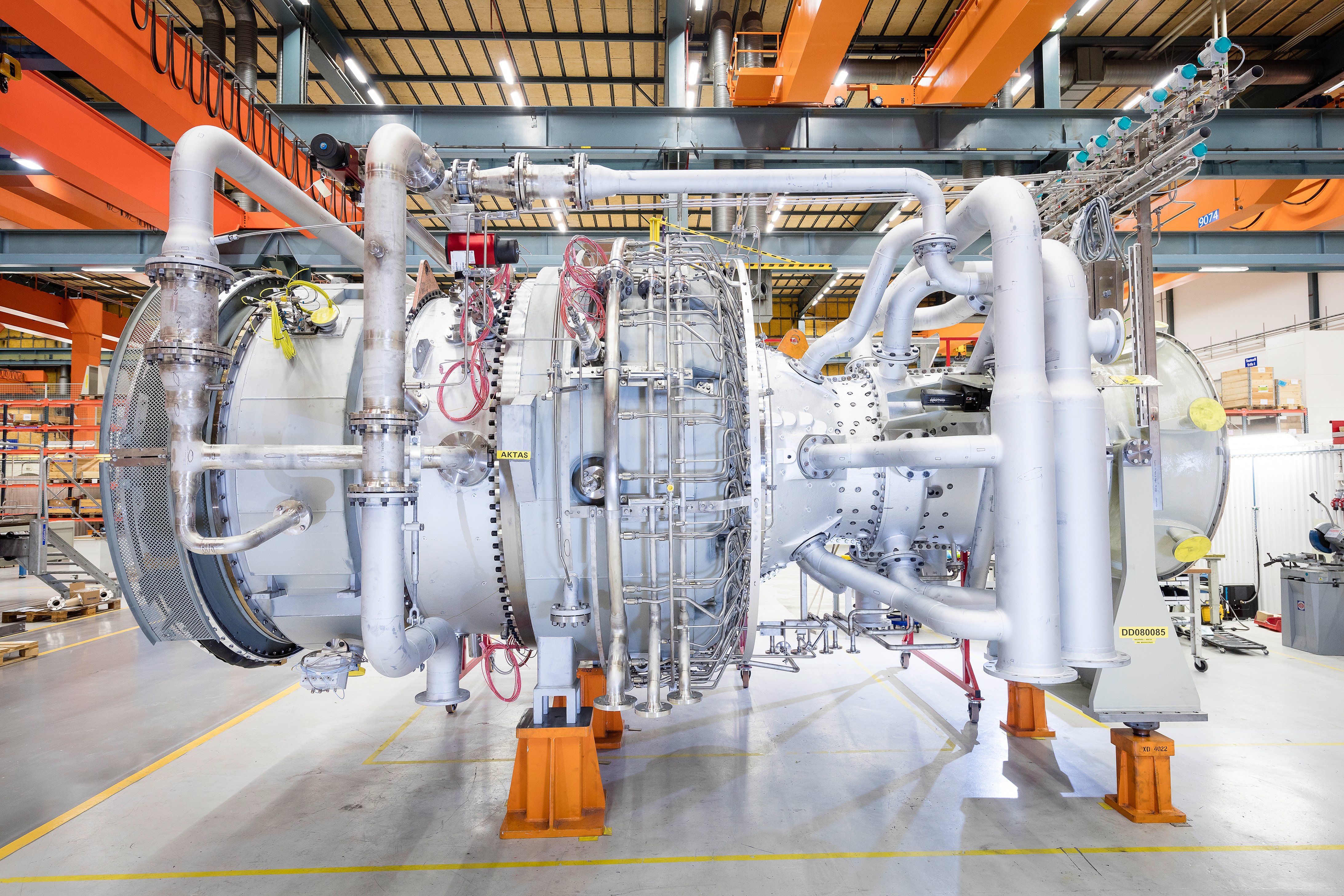 Hydrogen capable gas turbine