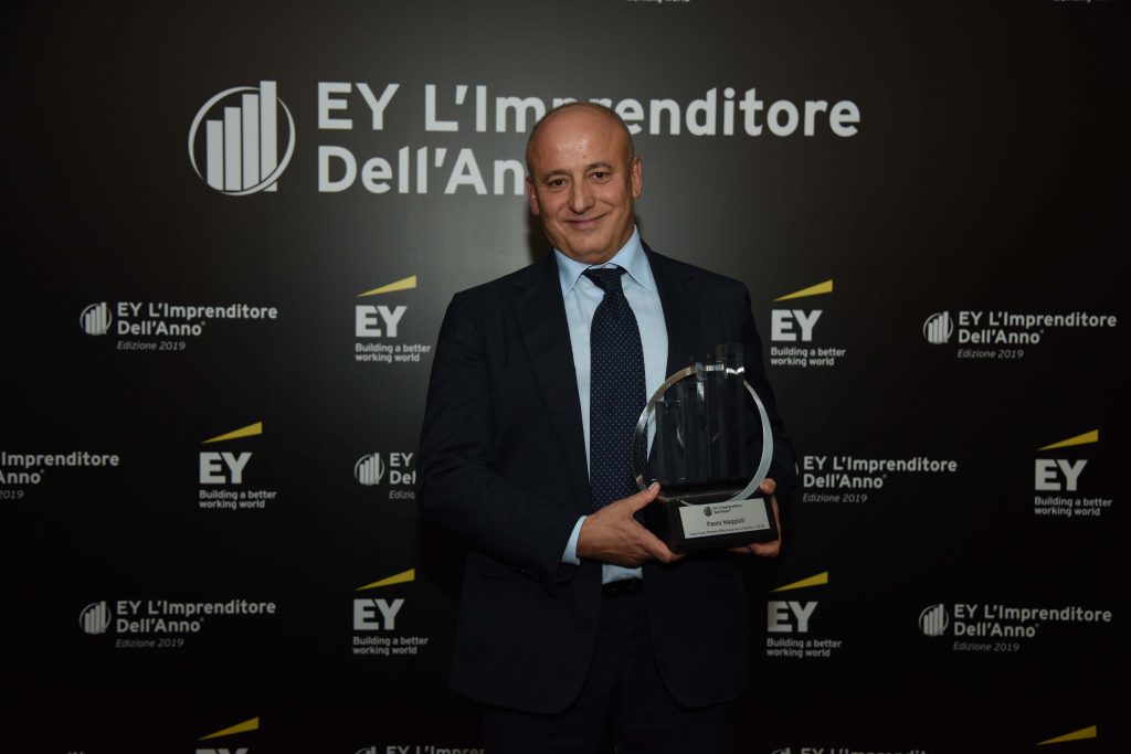 Paolo Maggioli riceve il Premio Speciale a EY Imprenditore dell’anno 2019