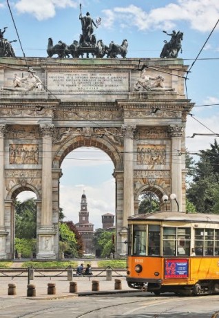 Milano by tram - pic. by Andrea Cherchi